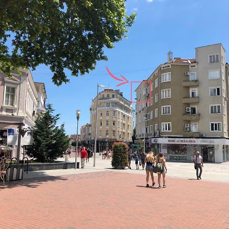 Varna Main Street Classic Apartment Exterior photo